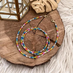 Strap chapa de oro 18k cuentas de colores fuertes