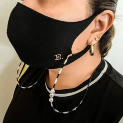 Alternative view of Strap chapa de oro 18k cuentas blanco +negro +dorado