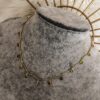 Collar Chapa de Oro con cristales colgantes