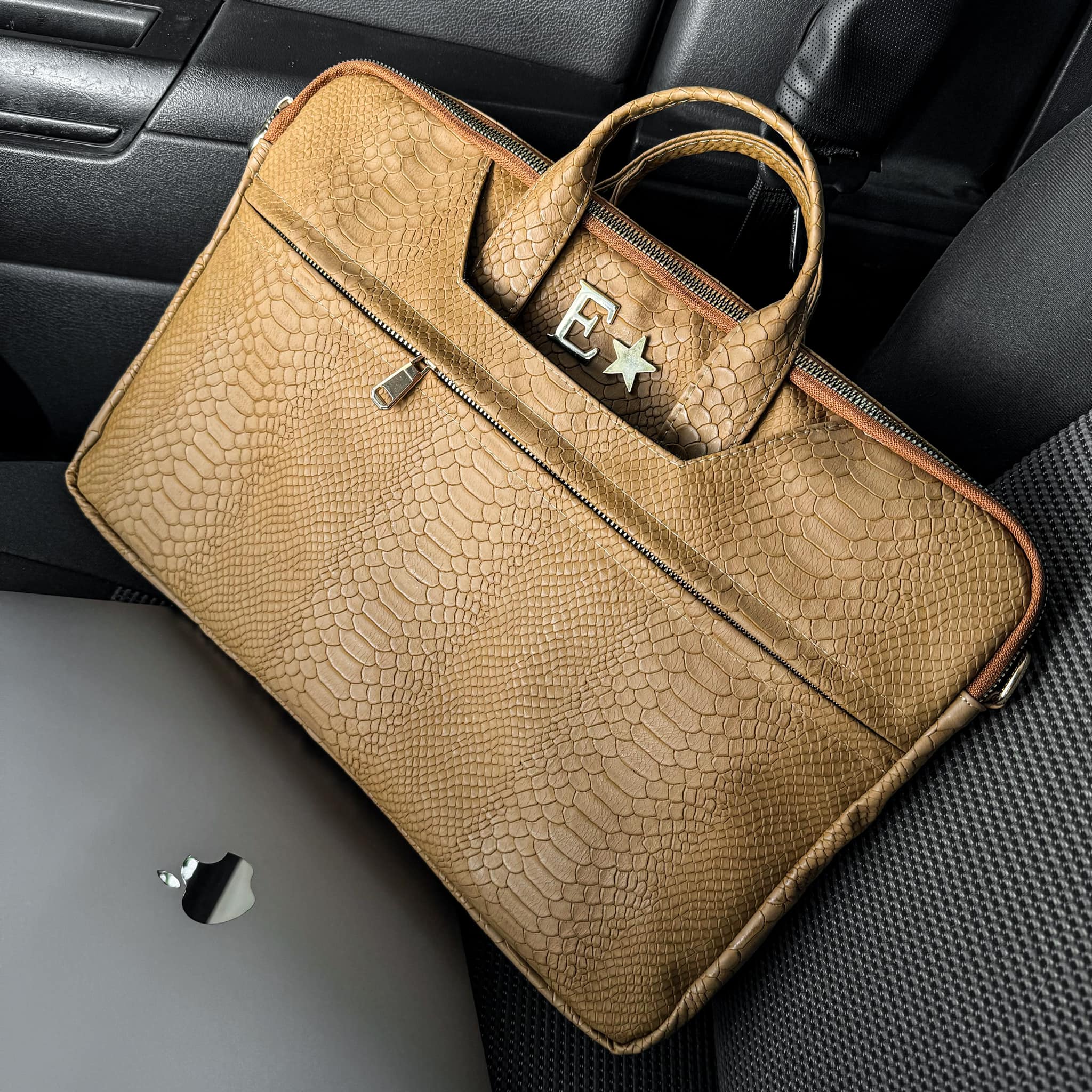 Porta Laptop Pitón Camel