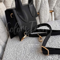 Alternative view of Dione Pitón Crema