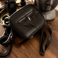 Alternative view of Crossbody + Zipper Color Flamingo (Herraje Oro)