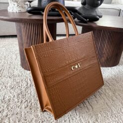 Alpha Tote Colossal Camel