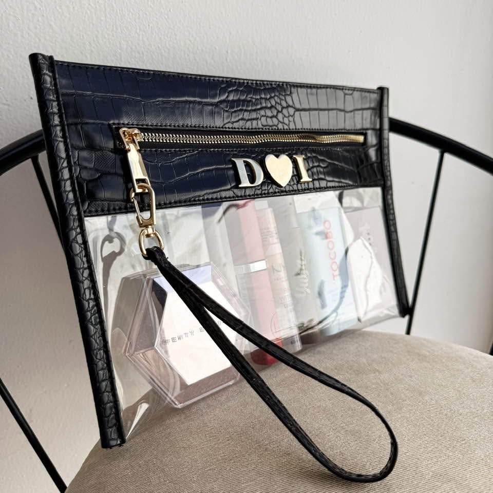Cosmetiquera Clutch Alligator Negro