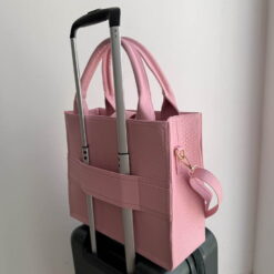 Alternative view of Impera Tote Grande Pitón Rosa Pop + Correa de equipaje
