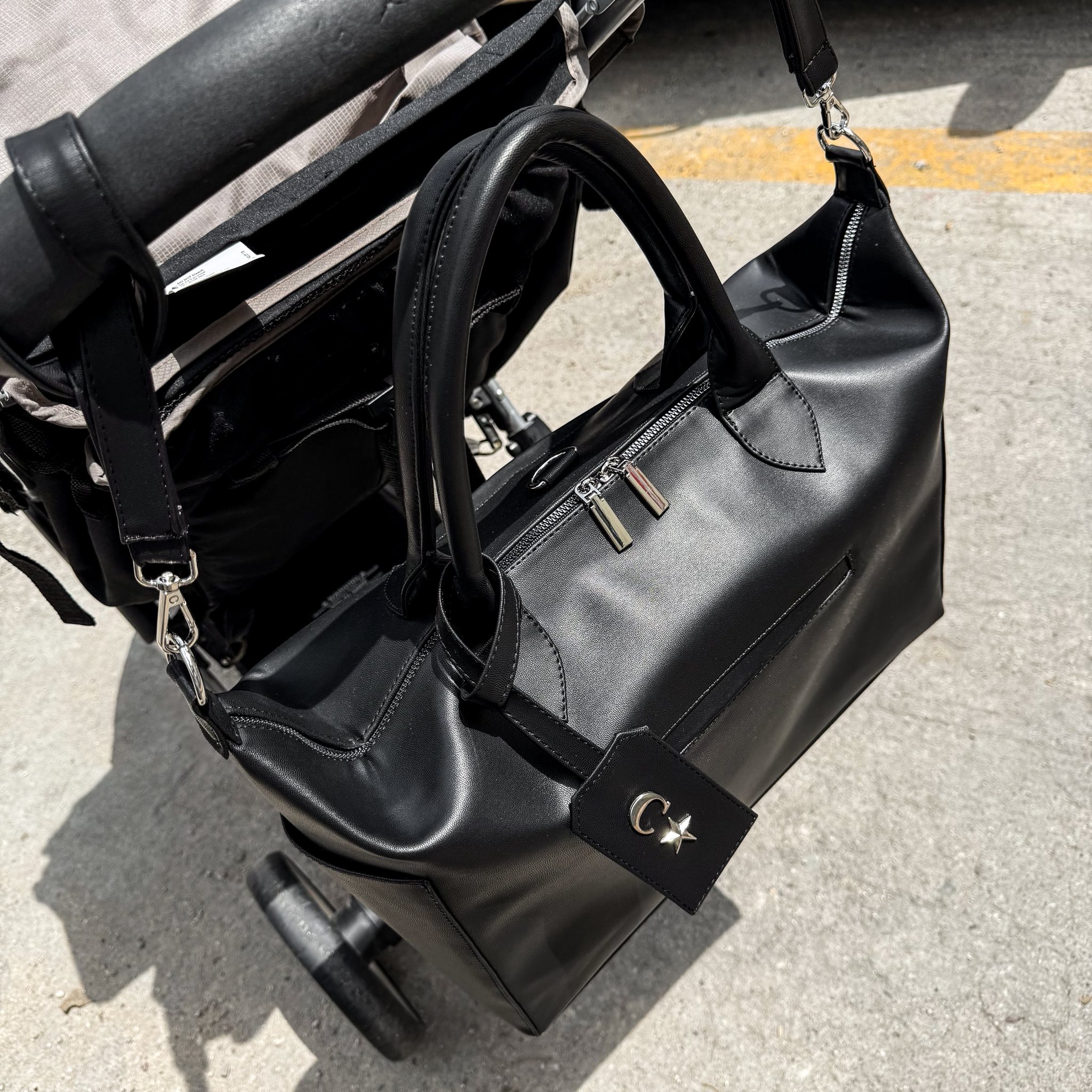 Pañalera Baby Bag Negro Herraje Plata