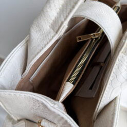 Alternative view of Impera Tote Grande Croco Burgundy + Correa de equipaje