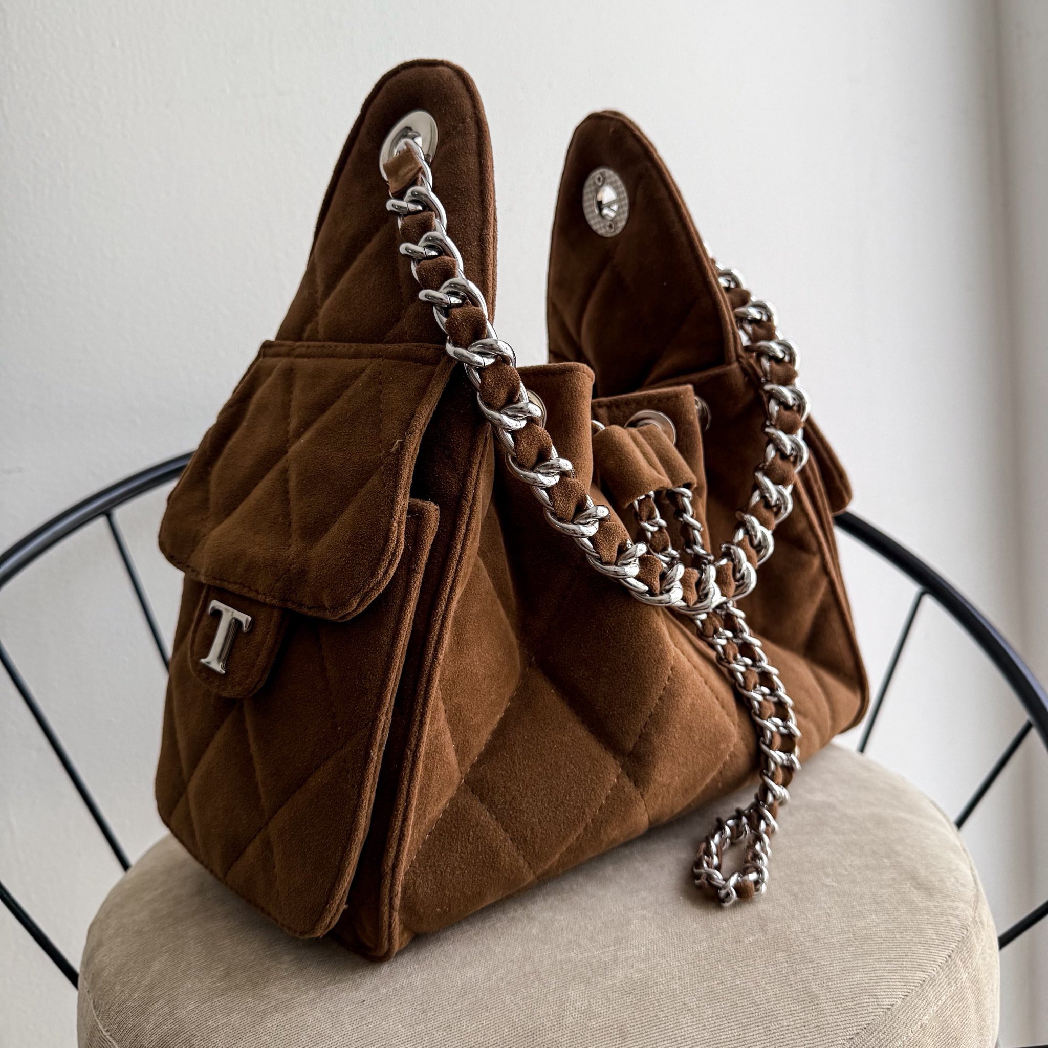 Soho 25 Small Velvet Camel Herraje Plata - Imagen 2