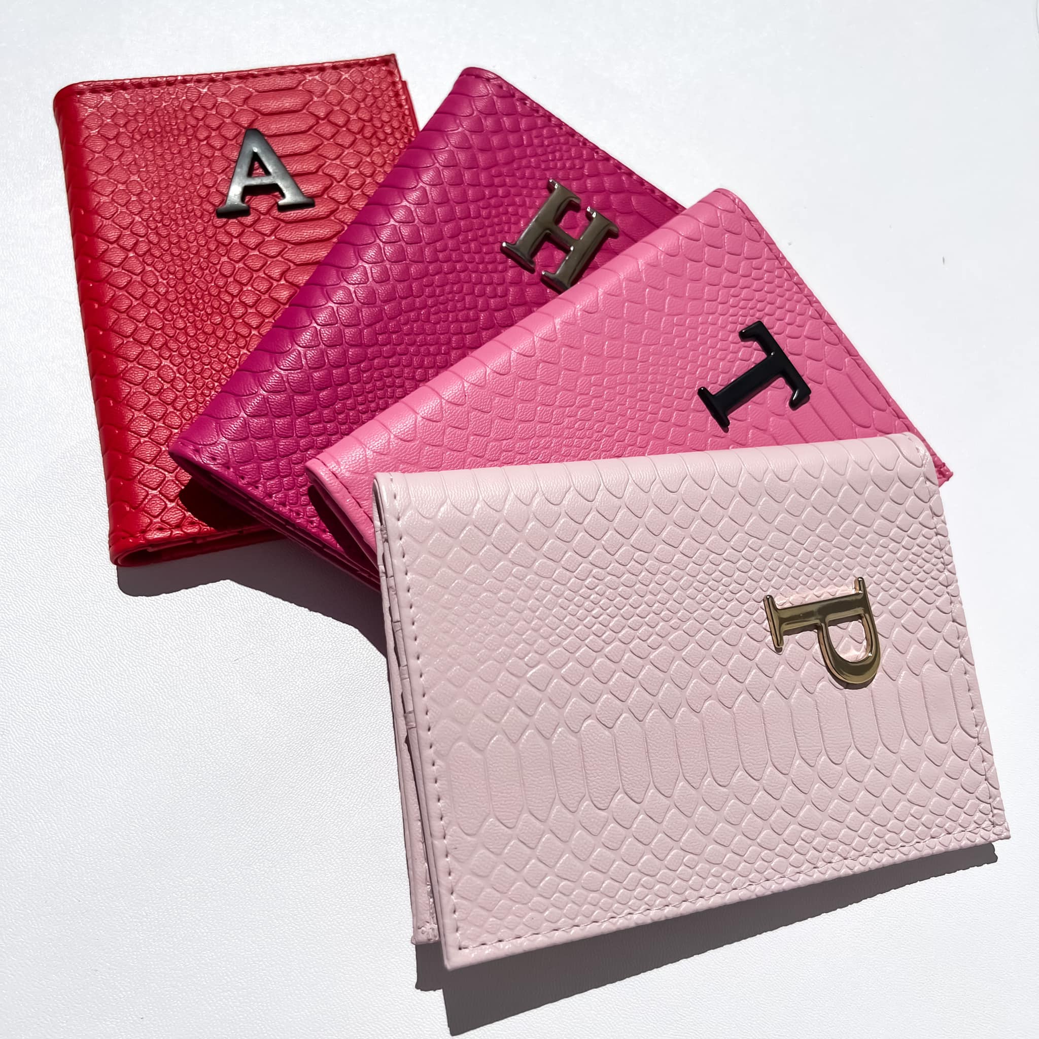 PORTA PASAPORTE PERSONAL