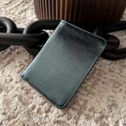 Porta Pasaporte Personal Curve Deep Green