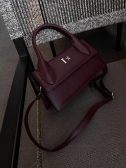 Dione Long Burgundy Herraje Plata