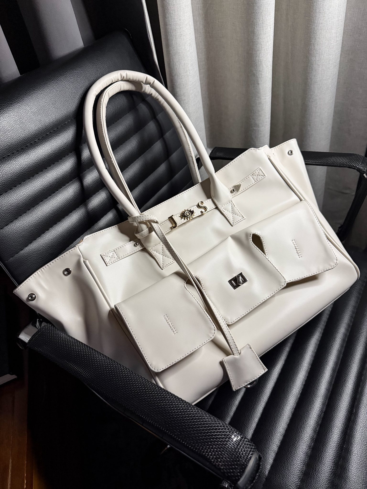 Élite Tote + Cierre - Latte