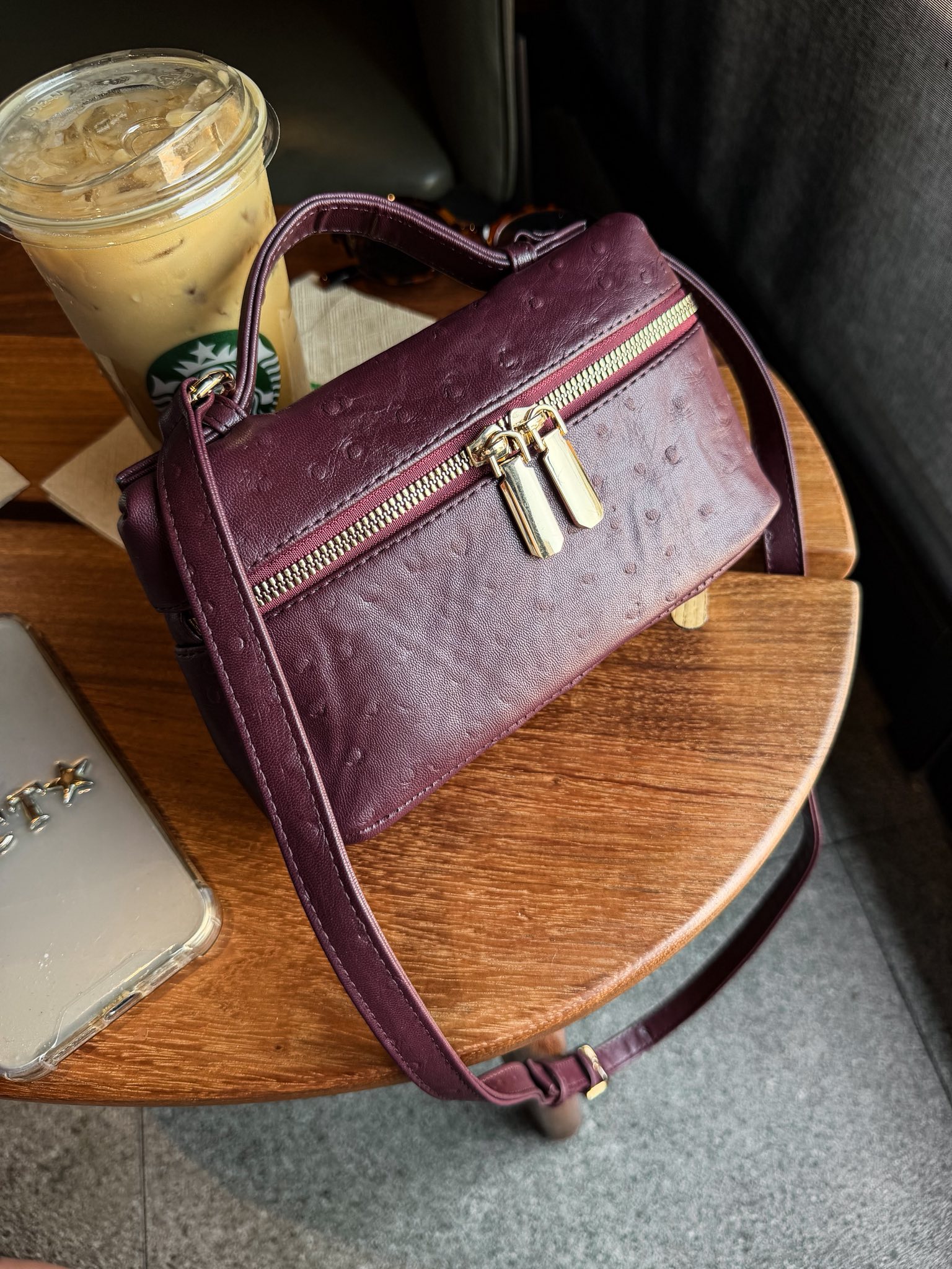 Rio Mini Burgundy - Herrajes Oro