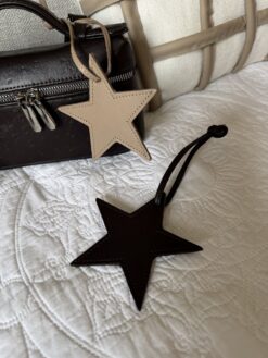 Trendy Star Tag - Ferrero