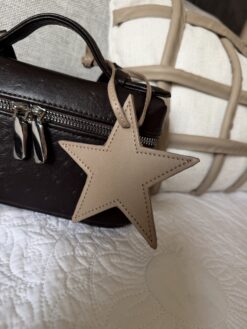 Trendy Star Tag - Ostra
