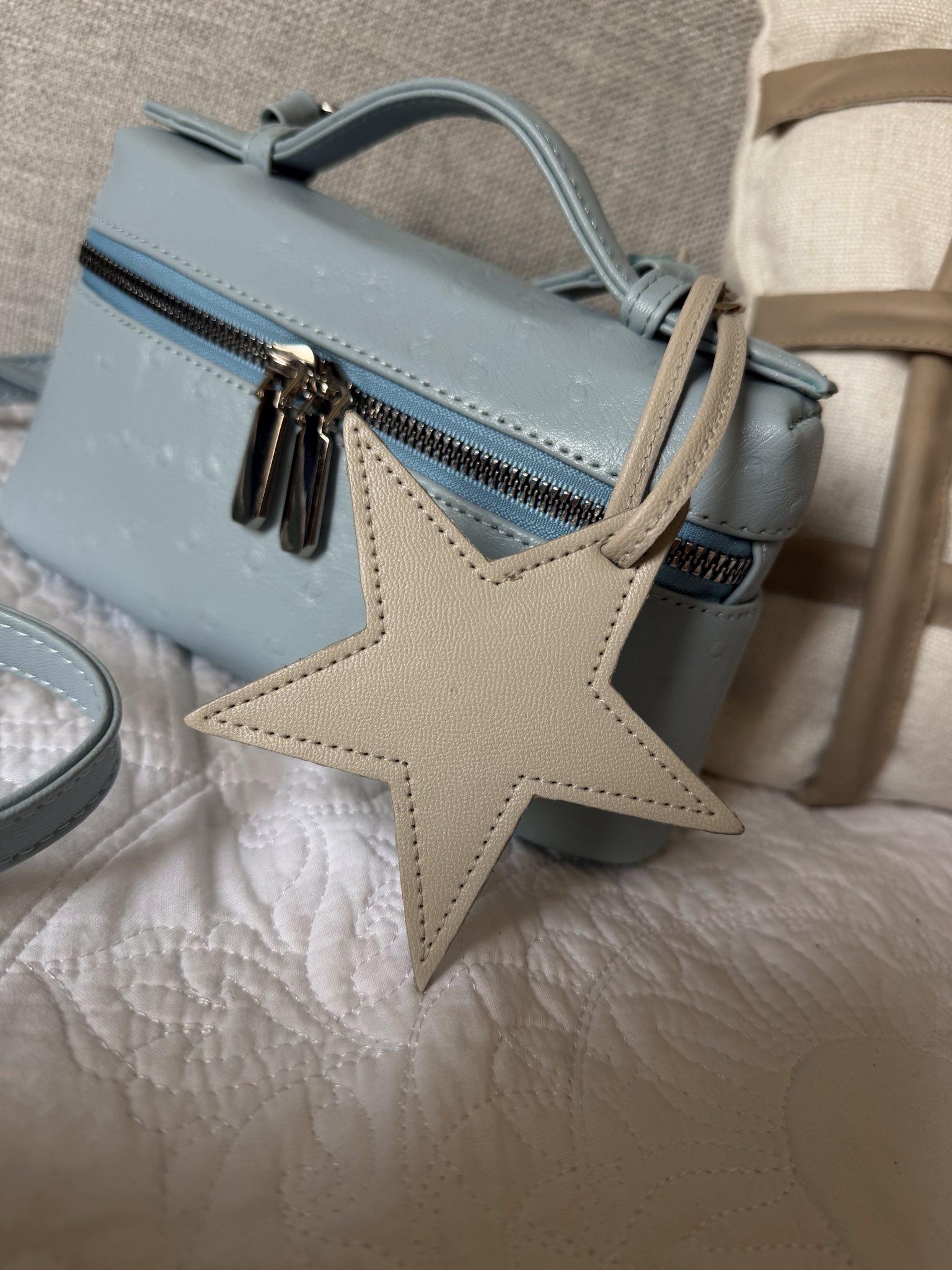 Trendy Star Tag - Latte