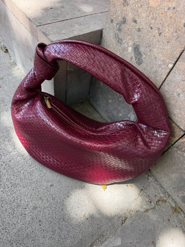 Xenia Red Tinto