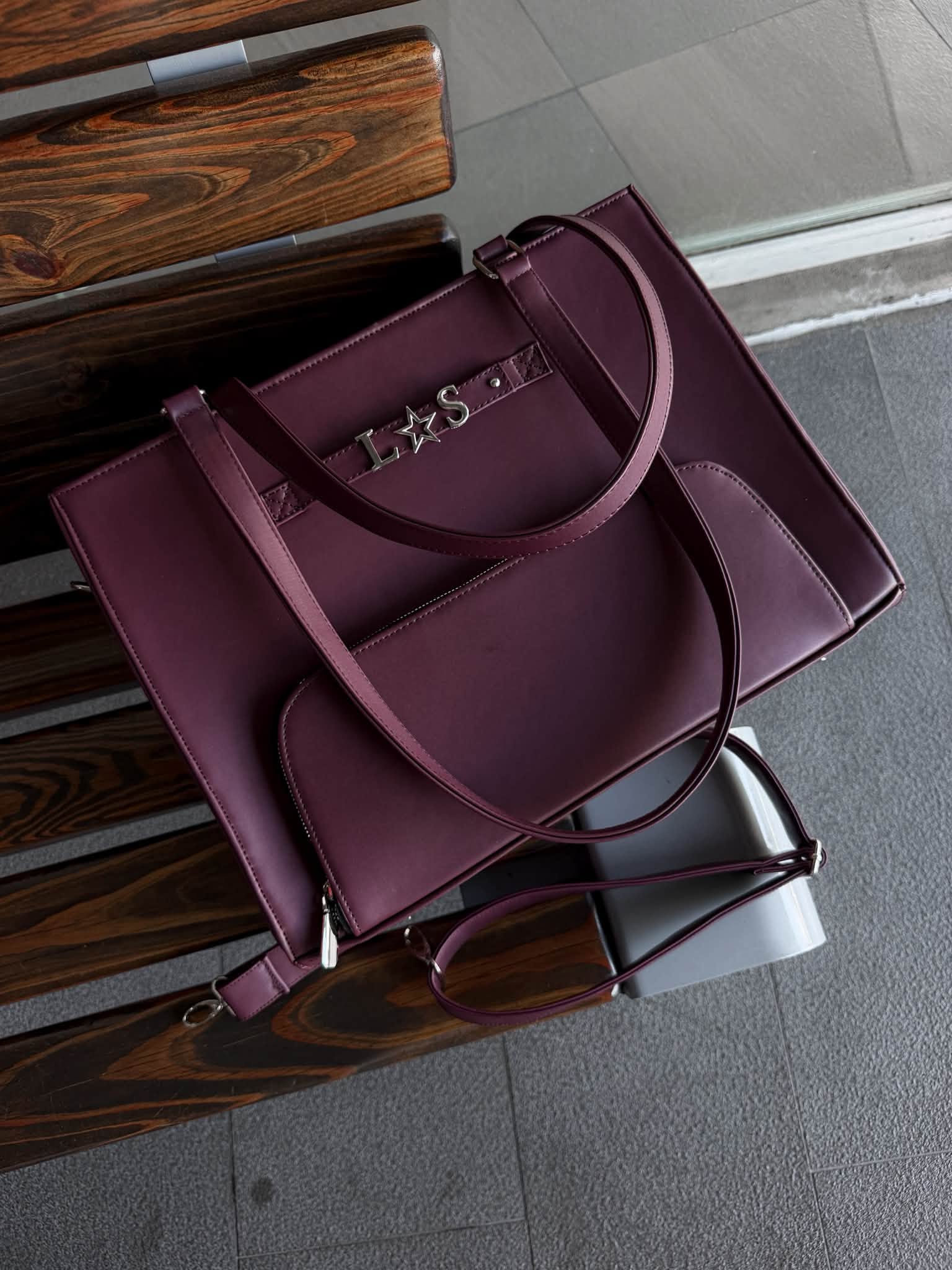 Gigi Tote - Burgundy