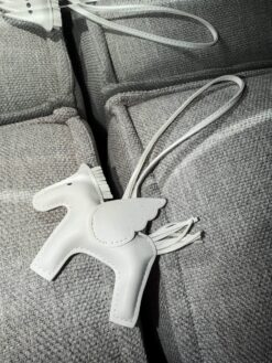 Pegaso Blanco Puro - Bag Charm