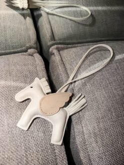 Pegaso Blanco/Beige - Bag Charm